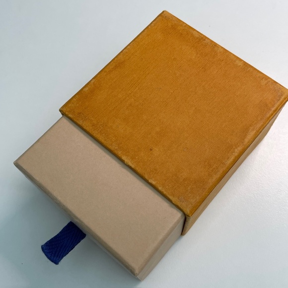 Louis Vuitton Berg Nanogram Ring M Silver/Gold M00217 w/ box and dust bag - Picture 15 of 16